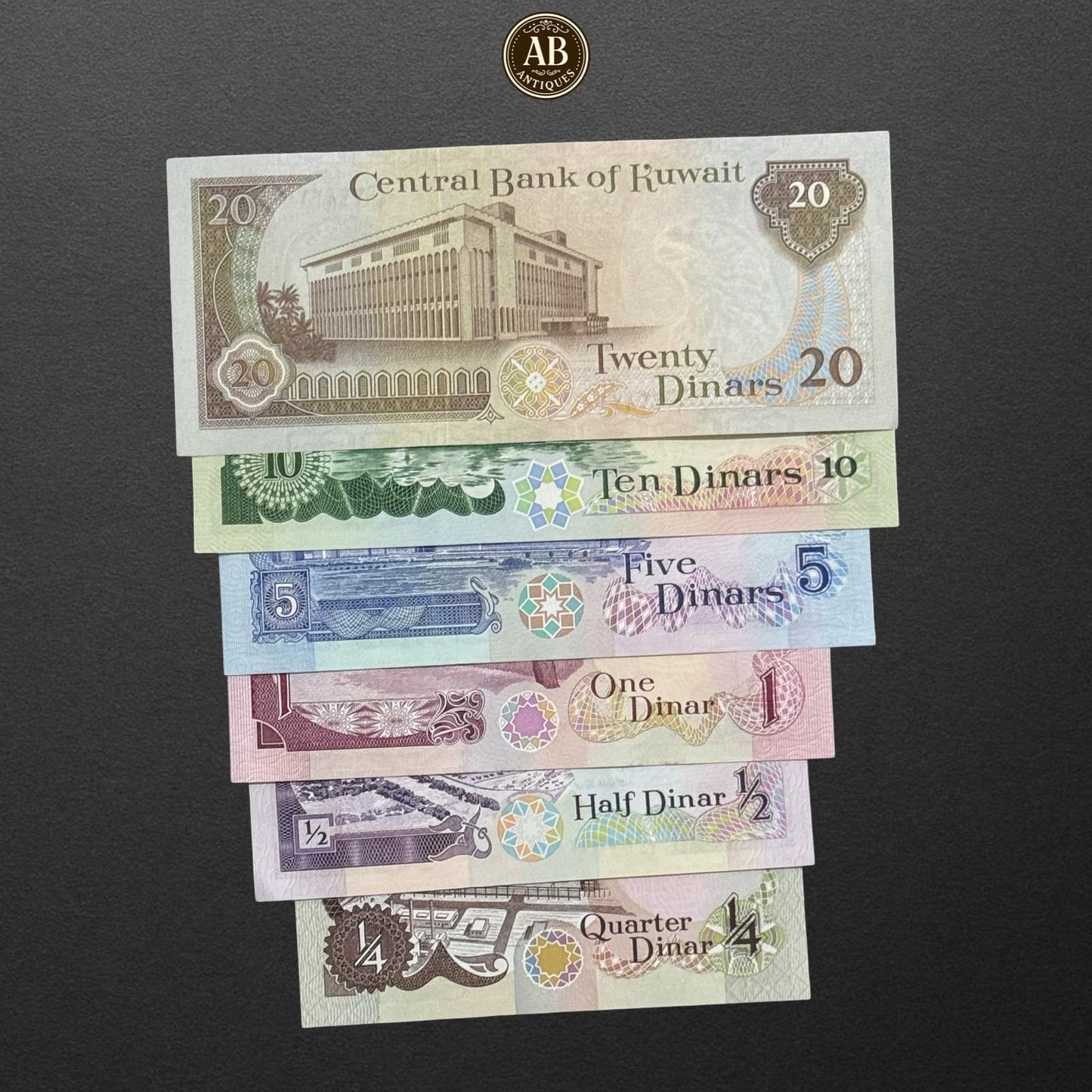 VINTAGE KUWAIT DINAR BANKNOTE SET UNC